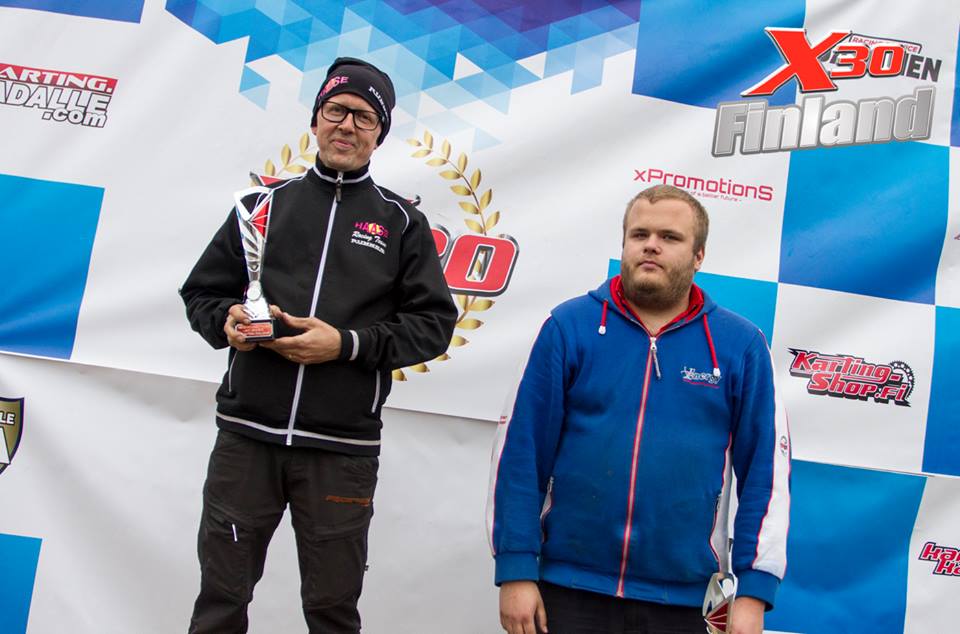 jussi usl podio prinmo piano_52669.jpg